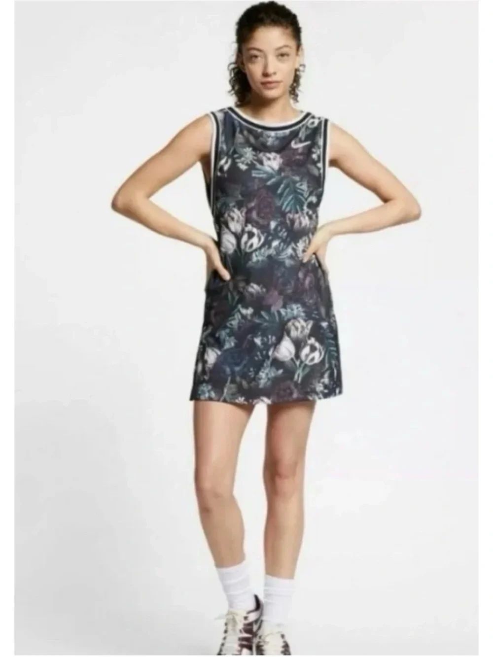 Nike Paris Court Dress in Black/Oxygen Purple Size M ~ NWT